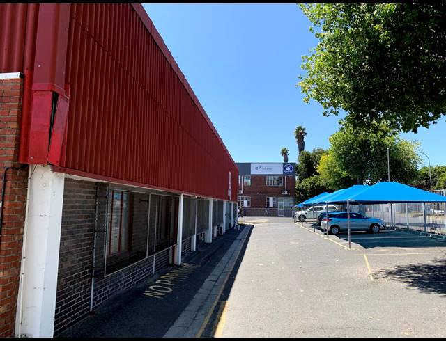 2,785M² WAREHOUSE TO LET IN PAROW INDUSTRIAL